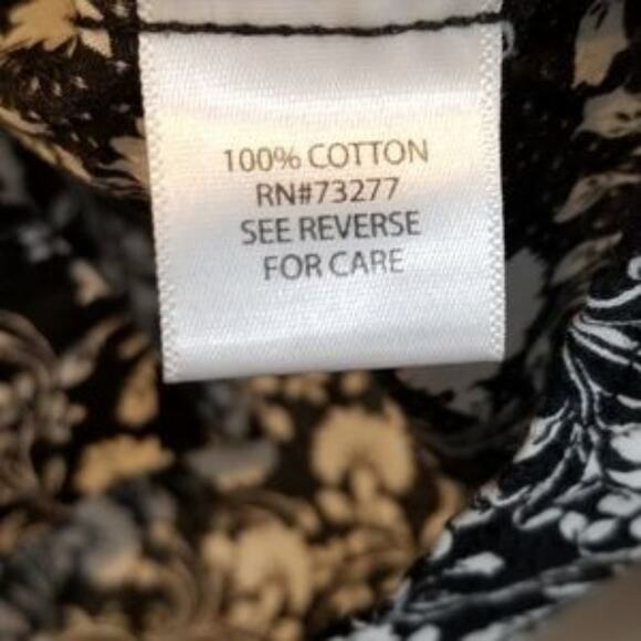 Black and white floral button up top
XLP - Picture 5 of 6